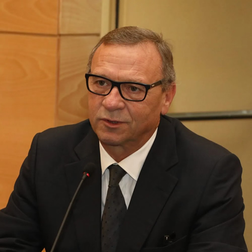 Prof. Dr. José ALves
